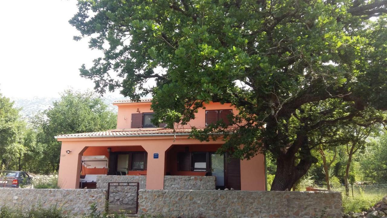 Studio Apartman Hrast Seline Exterior foto